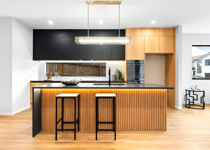  at 6 La Bella Road, Hobsonville, Waitakere City, Auckland