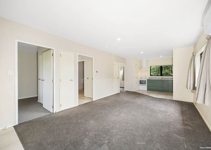  at 15 Lawford Place, Mangere, Manukau City, Auckland