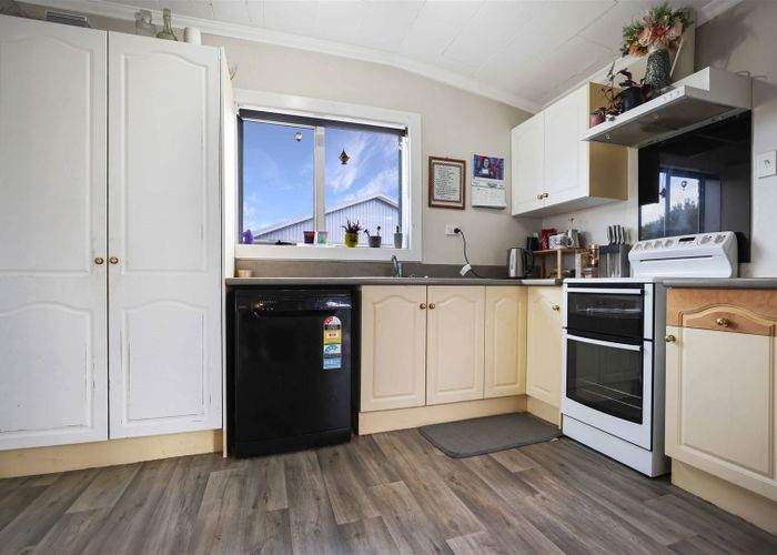  at 76 Thomson Street, Tinwald, Ashburton