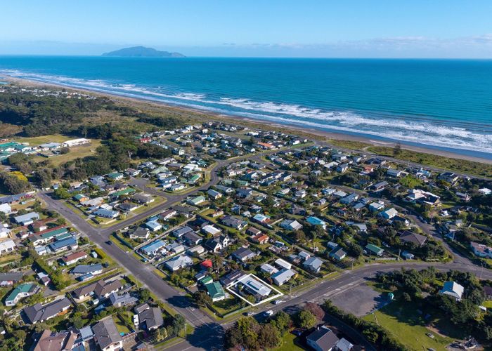  at 45A Tasman Road, Otaki Beach, Kapiti Coast, Wellington
