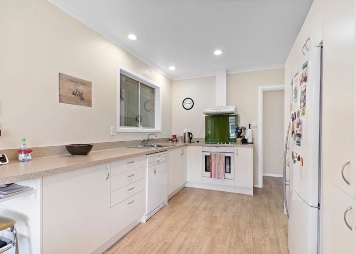  at 10 Cologne Street, Martinborough