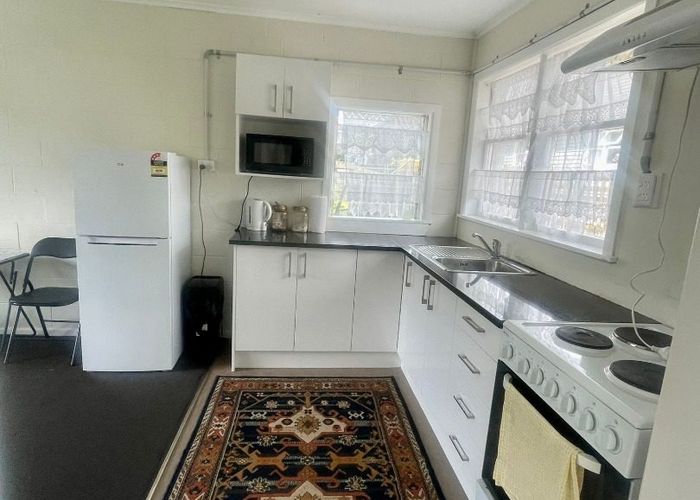  at 2/68 Great South Road, Manurewa, Manukau City, Auckland