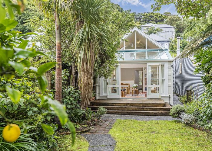  at 127 Aro Street, Aro Valley, Wellington, Wellington