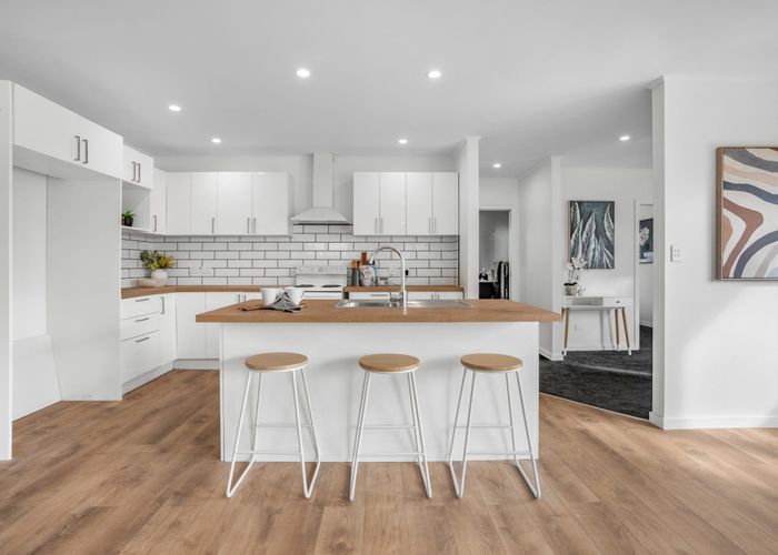  at 8 Petrie Street, Wainuiomata, Lower Hutt, Wellington