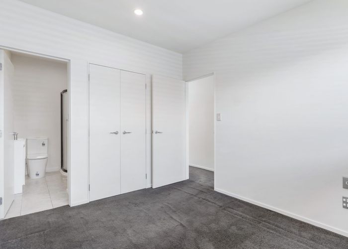  at 92 Stanhope Road, Mount Wellington, Auckland City, Auckland