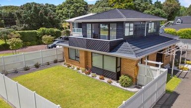  at 70 Laurence Street, Manly, Whangaparaoa