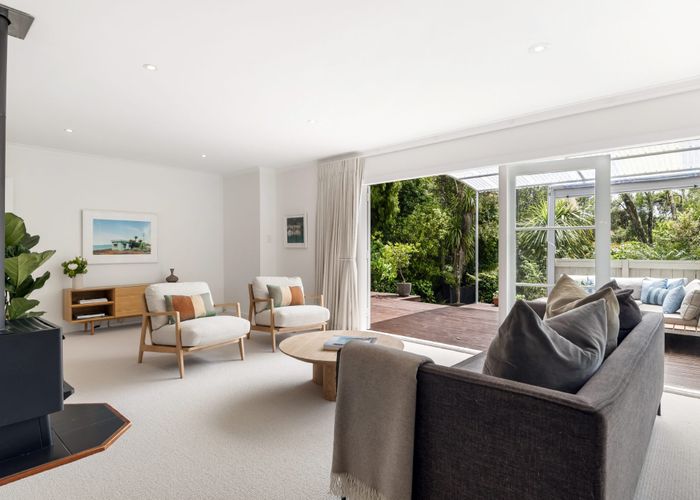  at 1/72 Roseberry Avenue, Birkenhead, North Shore City, Auckland