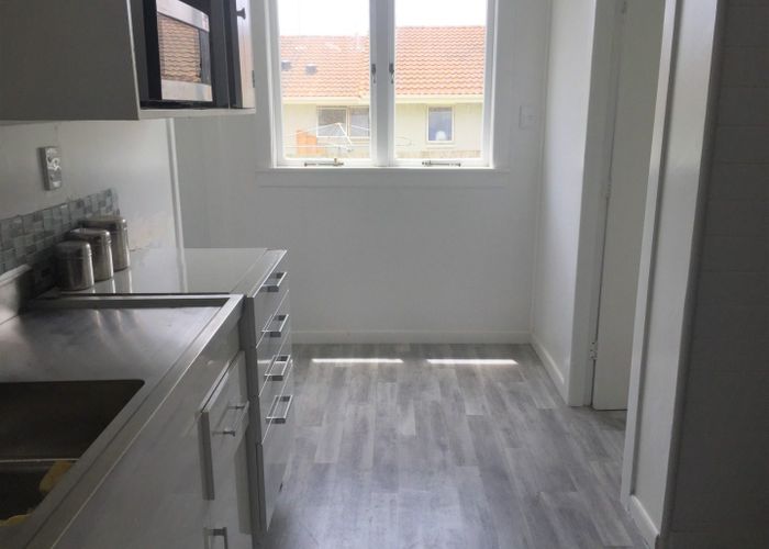  at 4/48 Central Ave, Papatoetoe, Manukau City, Auckland