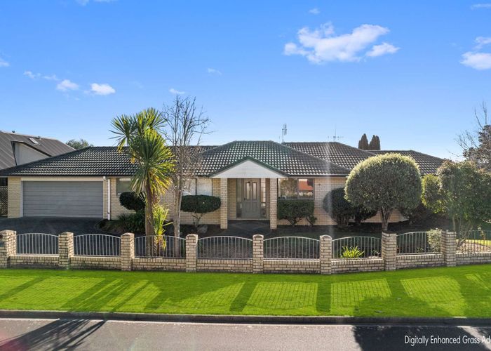 For sale 18 Glen Cree Avenue, Rototuna, Hamilton, Waikato homes.co.nz