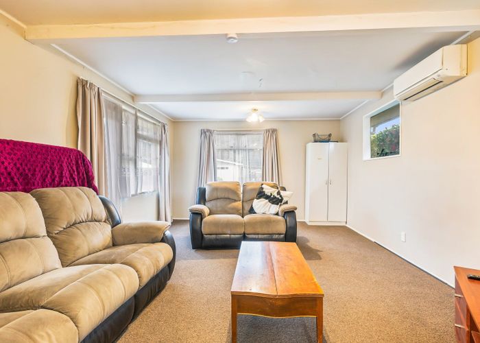  at 38 Holdsworth Avenue, Trentham, Upper Hutt