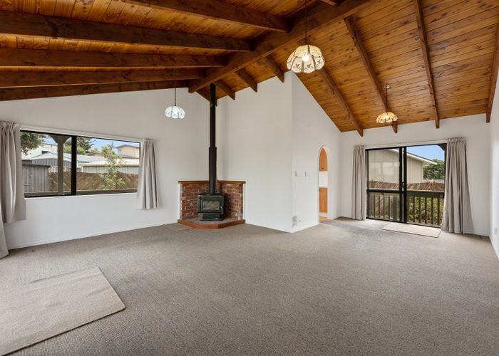 at 31 Scott Avenue, Otaki Beach, Otaki