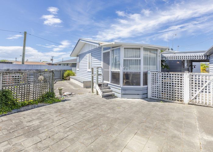  at 8 Dick Place, Onekawa, Napier