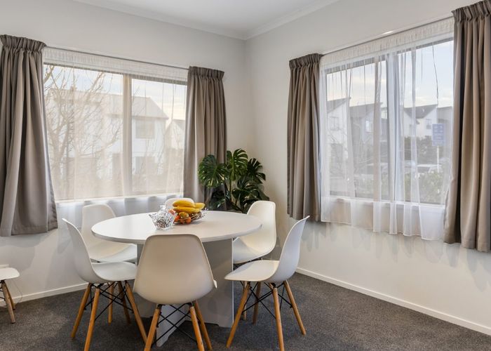  at 3 Sunnymead Road, Glen Innes, Auckland