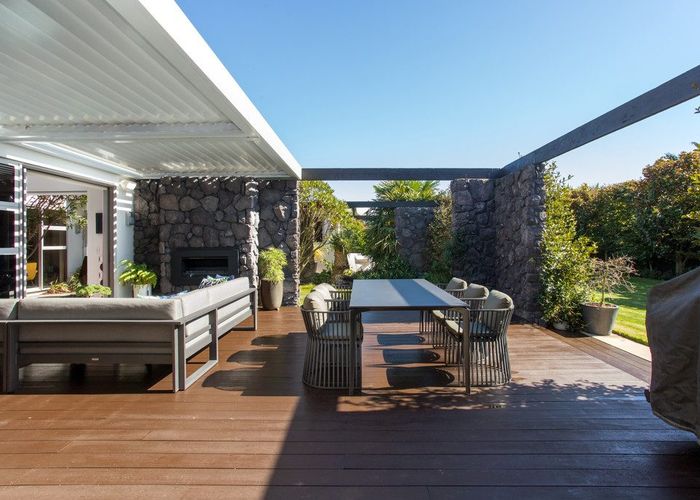  at 17 Clyde Road, Fendalton, Christchurch City, Canterbury