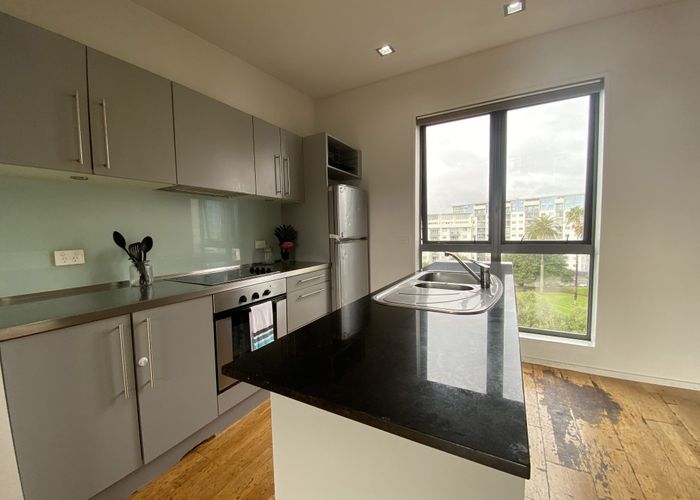  at 414/57 Mahuhu Crescent, Auckland Central, Auckland