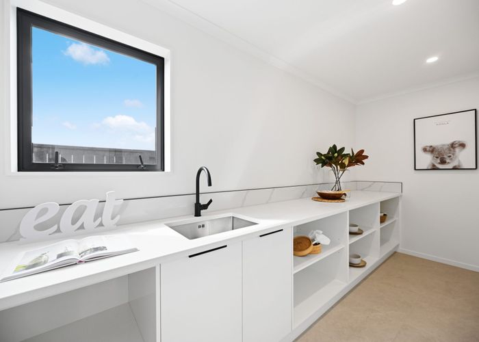  at 10 Gaylard Avenue, Chartwell, Hamilton