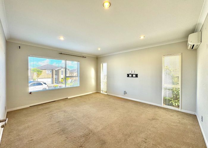  at 10 Palazzo Close, Flat Bush, Manukau City, Auckland