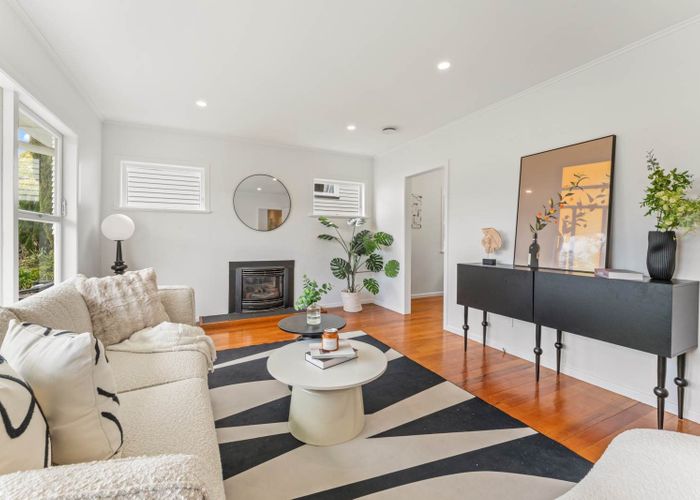  at 19 Halberg Street, Glenfield, North Shore City, Auckland