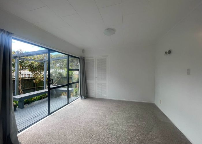  at 35 Grand Drive, Remuera, Auckland City, Auckland