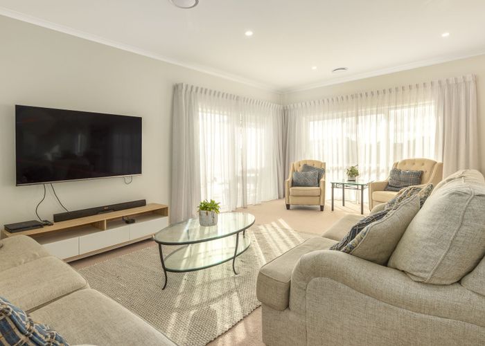  at 7 Karearea Avenue, Waikanae