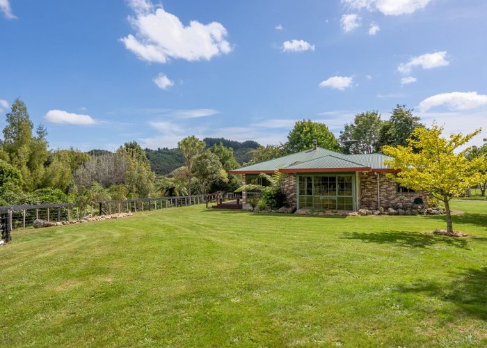  at 266 North Manakau Road, Levin