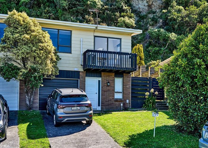  at 27A Old Coach Road, Johnsonville, Wellington, Wellington