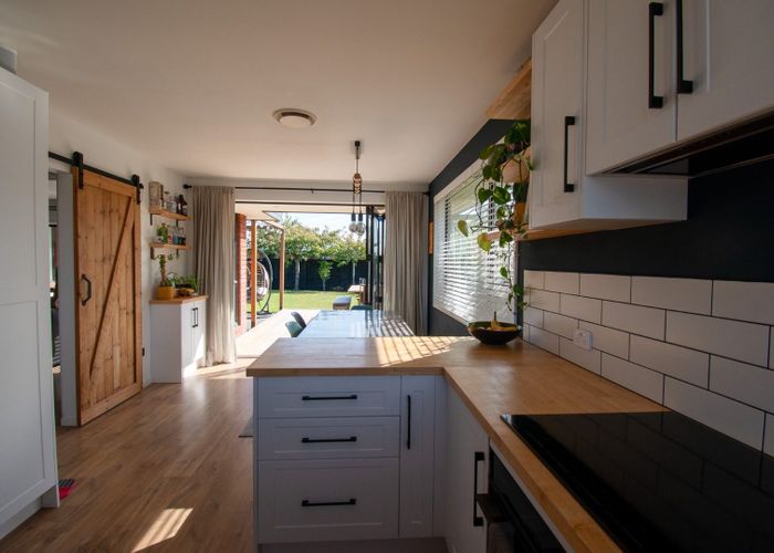  at 5 Sea Eagles Place, North New Brighton, Christchurch City, Canterbury