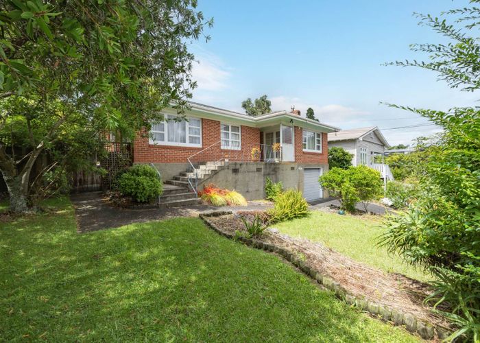  at 43 Brandon Road, Glen Eden, Waitakere City, Auckland