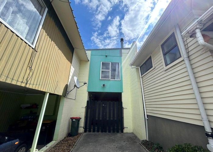  at 2/66 Hillcrest Road, Papatoetoe, Manukau City, Auckland