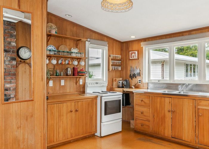  at 15 Cape Foulwind Road, CARTERS BEACH, WESTPORT