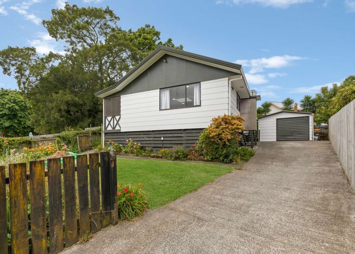  at 56 Redcrest Avenue, Red Hill, Papakura