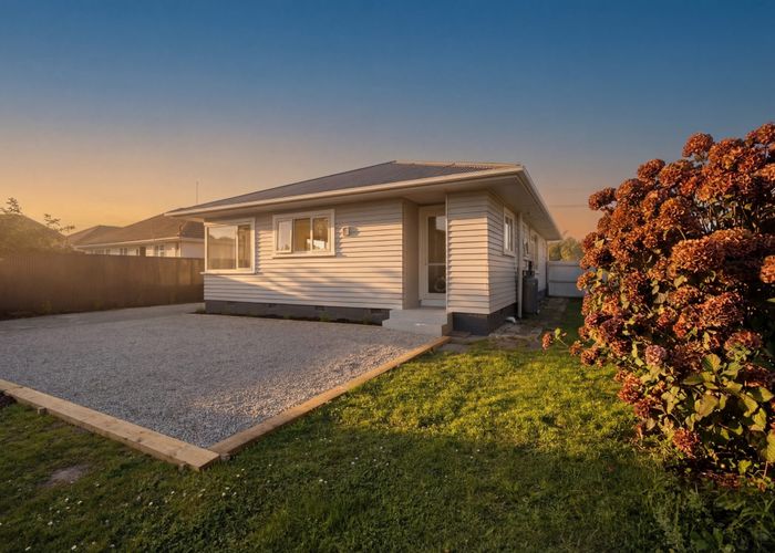  at 122 Springs Road, Hornby, Christchurch City, Canterbury