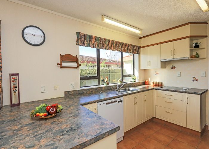 at 4/52 Avondale Road, Taradale, Napier