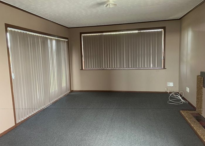  at 90 Clayton Avenue, Otara, Auckland