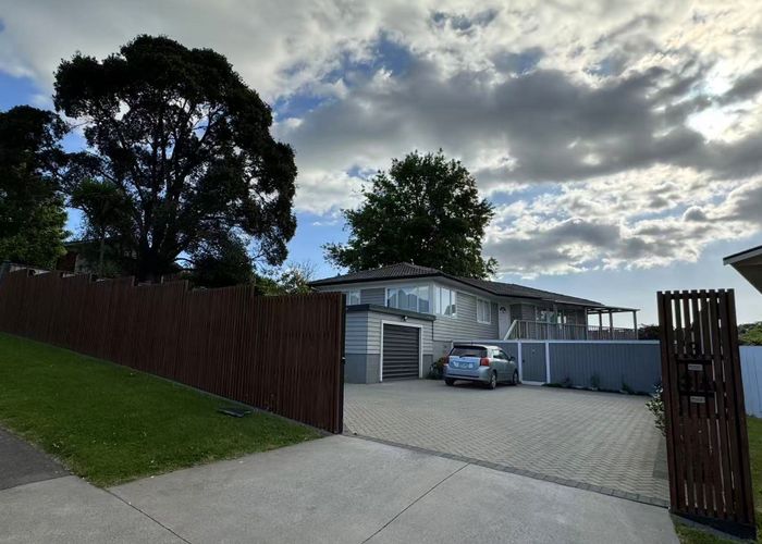  at 3 Uppingham Crescent, Hillcrest, North Shore City, Auckland