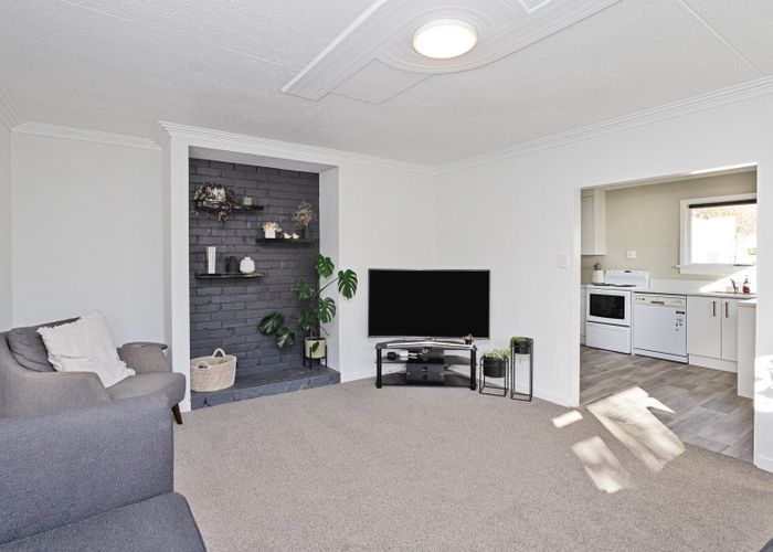  at 32 Derwent Street, Glengarry, Invercargill