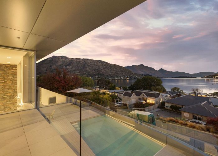  at 9 Stewart Street, Town Centre, Queenstown-Lakes, Otago