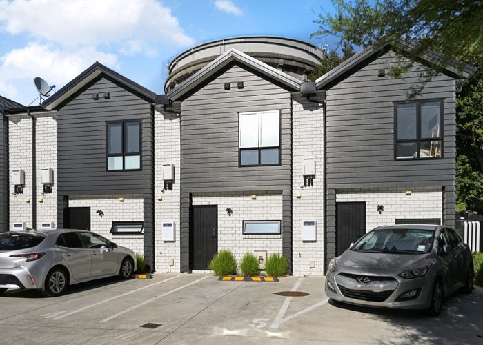  at 5/14 Ruakiwi Road, Hamilton Lake, Hamilton