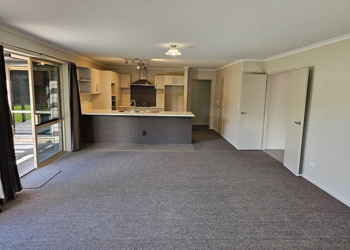  at 85 St James Drive, Huntington, Hamilton, Waikato