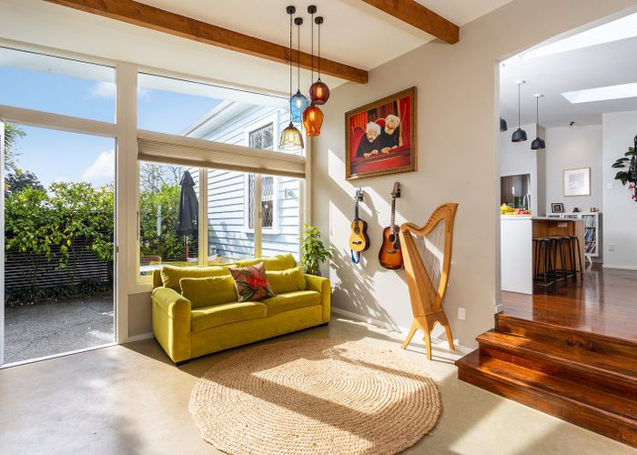  at 7 Calgary Street, Sandringham, Auckland