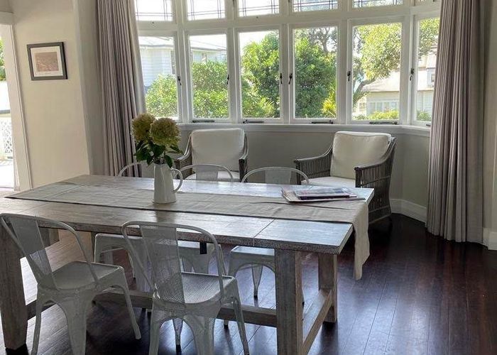  at 2A Hamana Street, Narrow Neck, North Shore City, Auckland