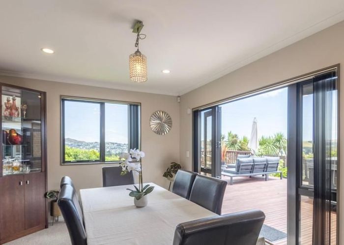  at 30 Cedarwood Street, Woodridge, Wellington, Wellington