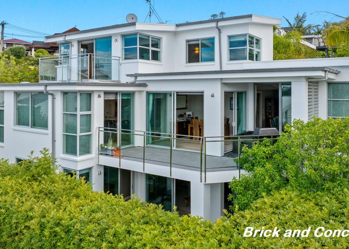  at 41 Prospect Terrace, Milford, North Shore City, Auckland