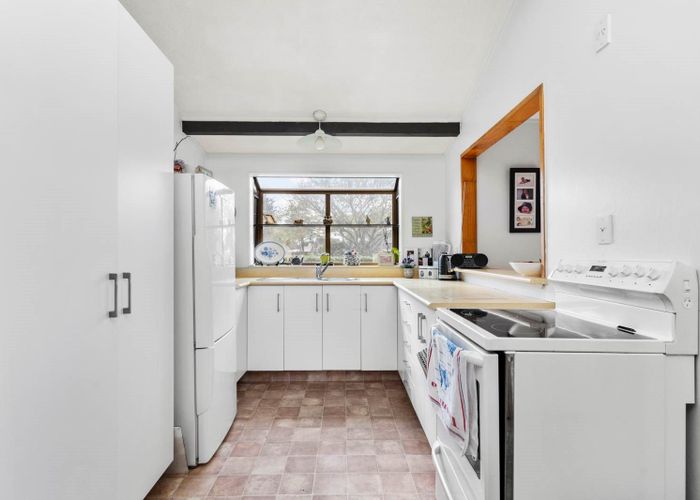  at 11 Kindergarten Drive, Conifer Grove, Takanini