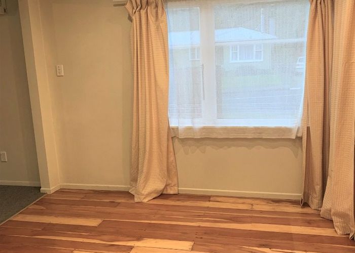  at 4 Castlerea Street, Wainuiomata, Lower Hutt, Wellington