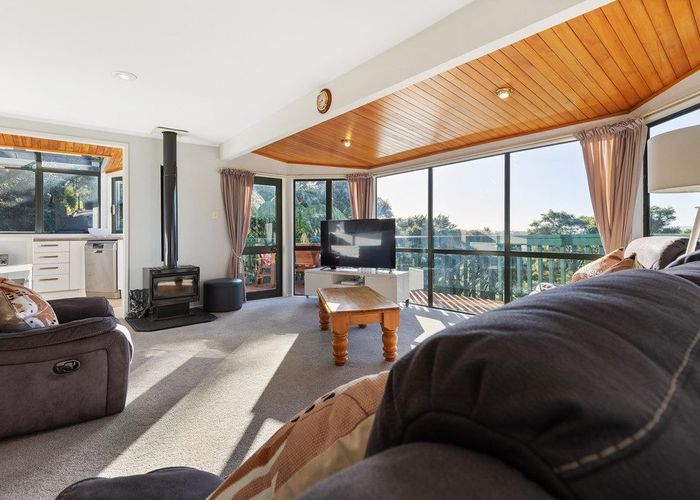  at 1158 Scenic Drive North, Swanson, Auckland