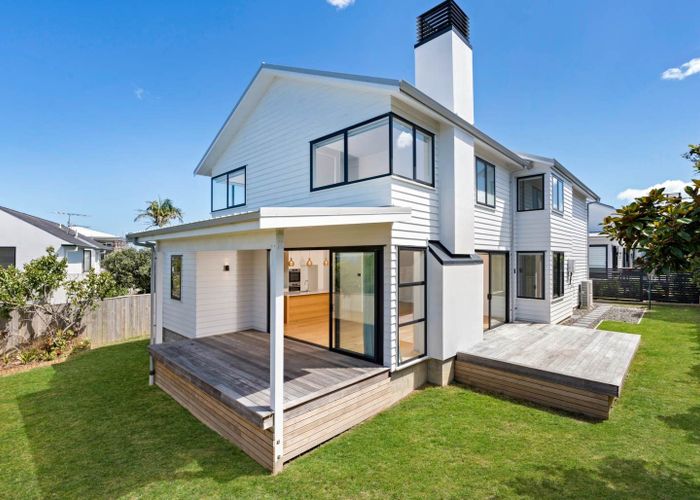  at 12B Newburn Road, Waiake, North Shore City, Auckland