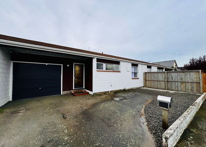  at 2/48 Maxwell Street, Riccarton, Christchurch City, Canterbury