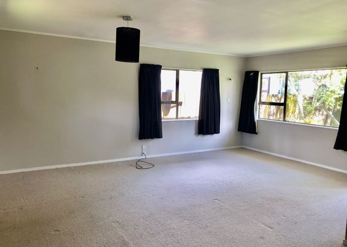  at 2/8 Esmonde Road , Takapuna, North Shore City, Auckland