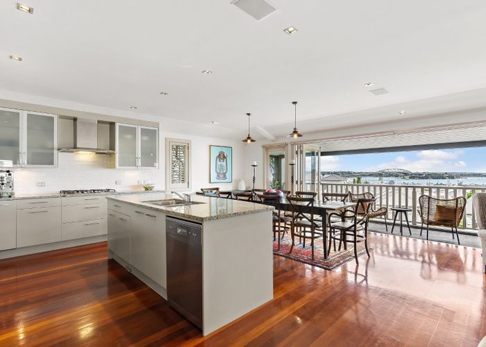  at 8 Dunedin Street, Saint Marys Bay, Auckland